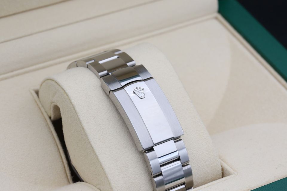 Rolex Sky-Dweller 326934 Image 3